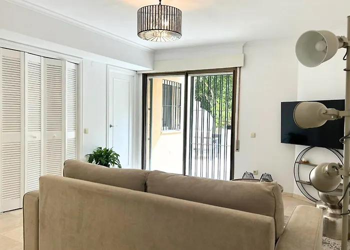 Polo 1a Apartment *